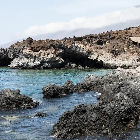 Juaclo El Hierro Homestay