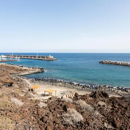 Juaclo El Hierro Homestay *